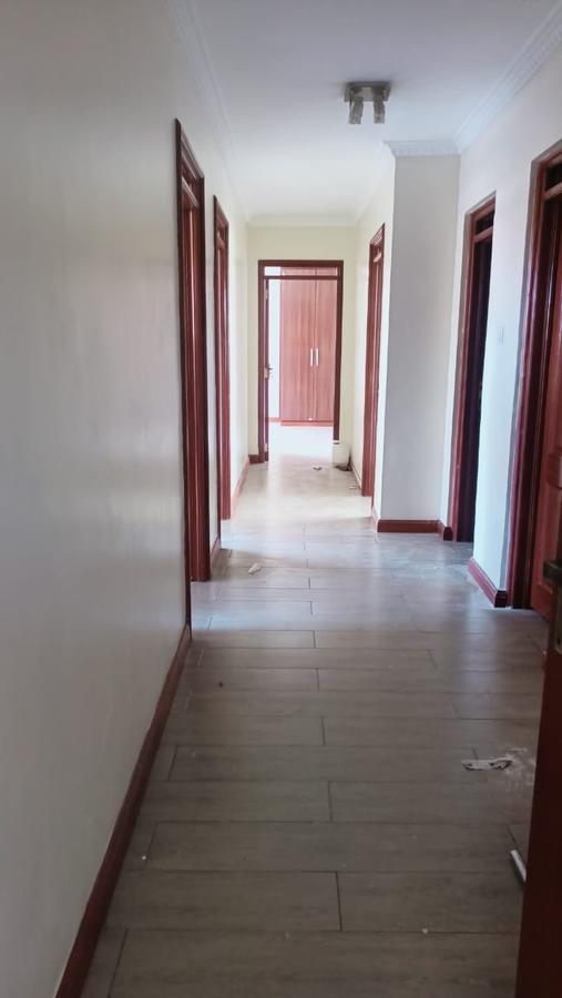 4 Bed Apartment with Gym in Westlands Area - 14