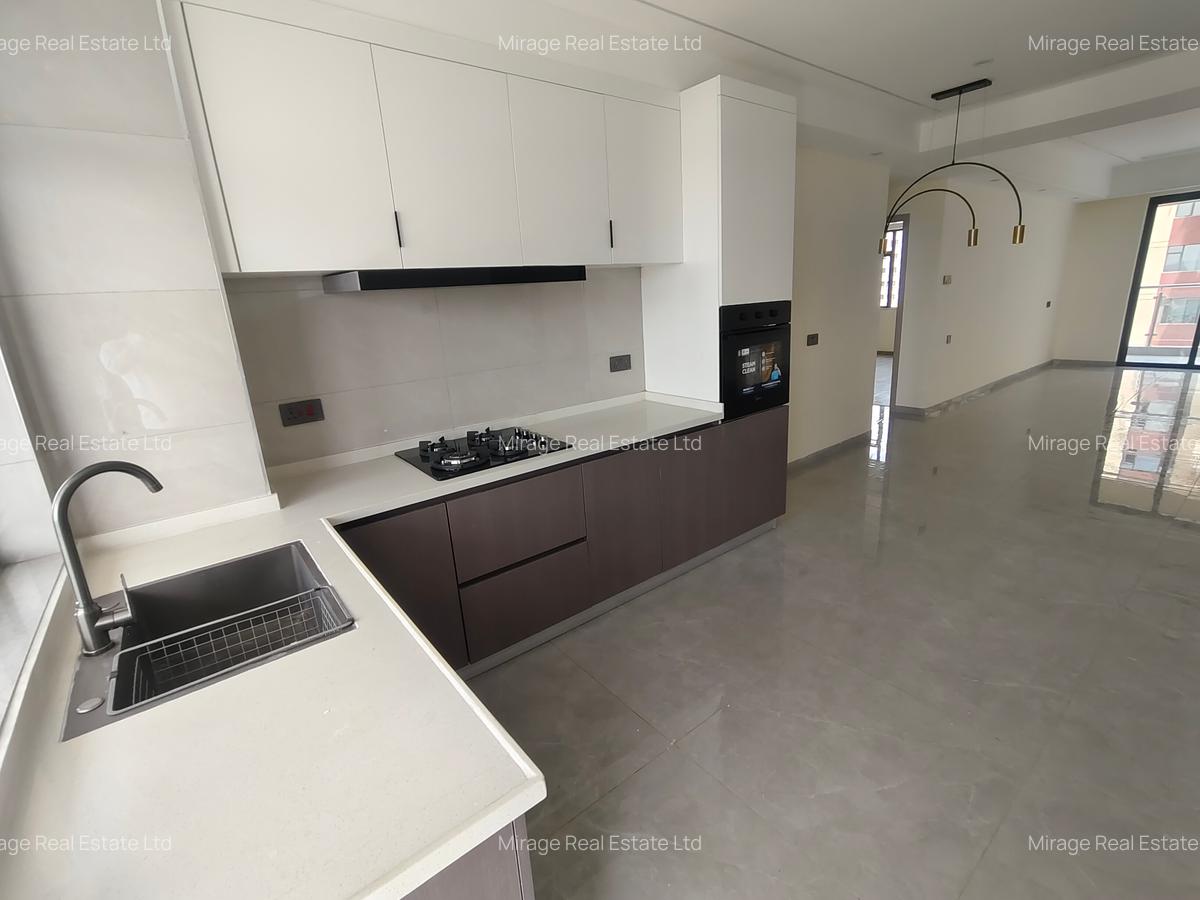 3 Bed Apartment with Swimming Pool in Kilimani - 8