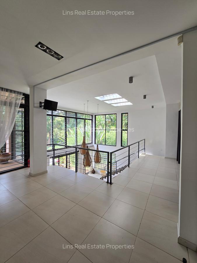3 Bed House with En Suite in Muthaiga - 9