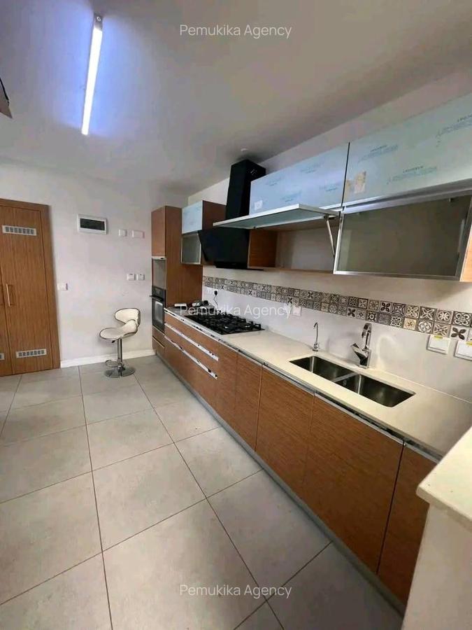 4 Bed Townhouse with En Suite in Langata - 10