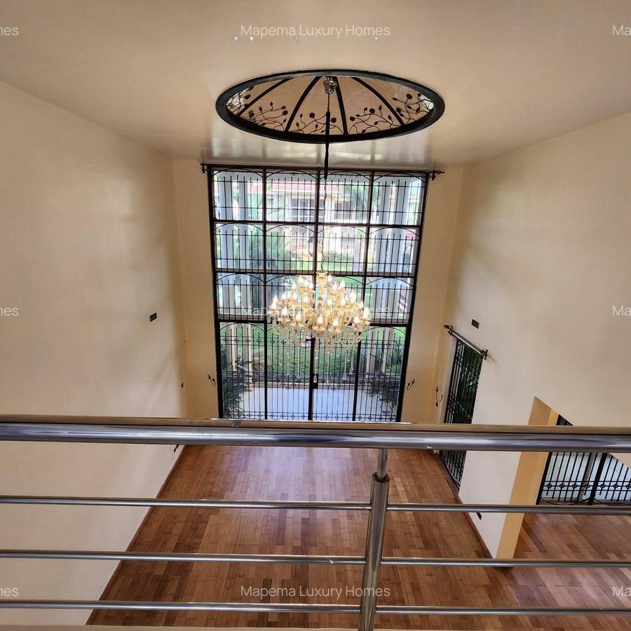 5 Bed House with En Suite at Hardy Area - 4
