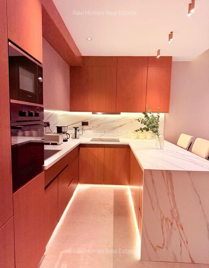 Serviced Studio Apartment with Swimming Pool at Un Crescent - 2