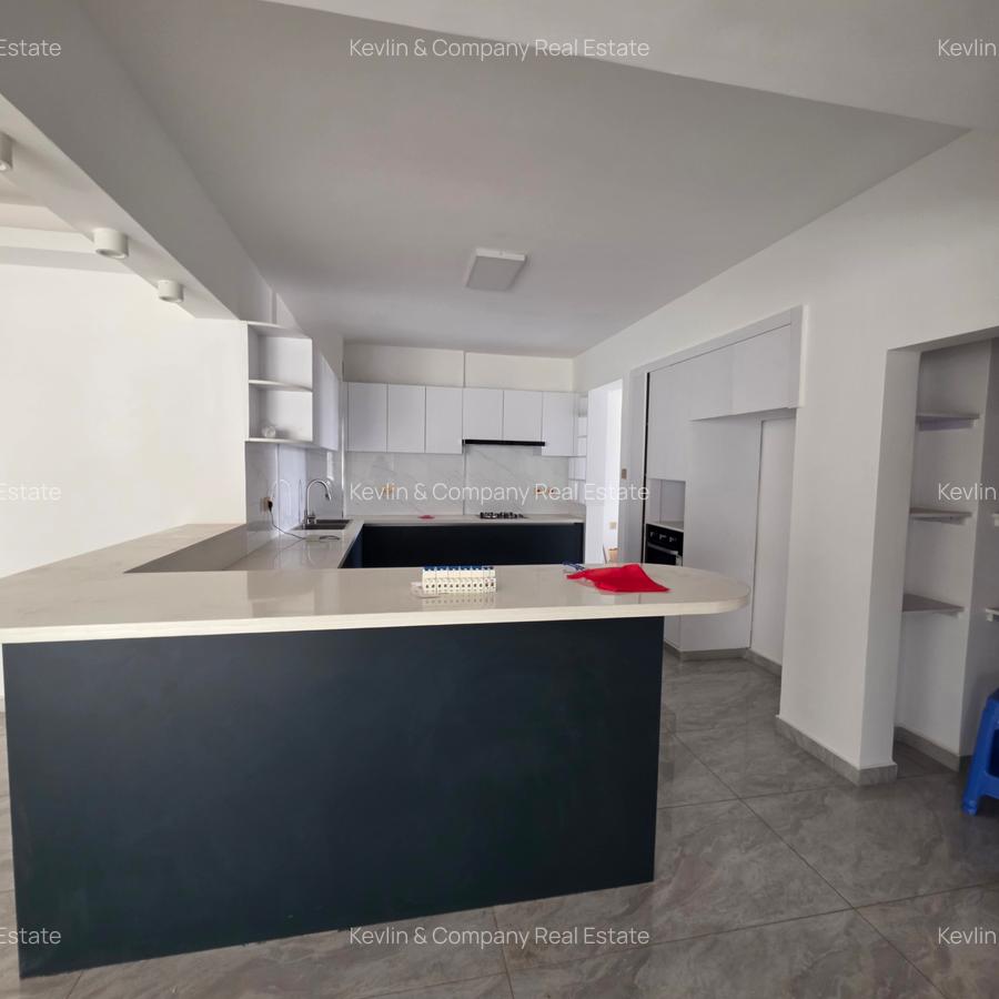 4 Bed Apartment with En Suite in Lavington - 4