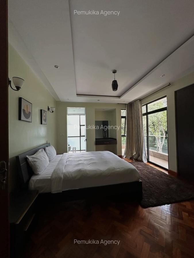 5 Bed Villa with En Suite at Tree Lane - 14