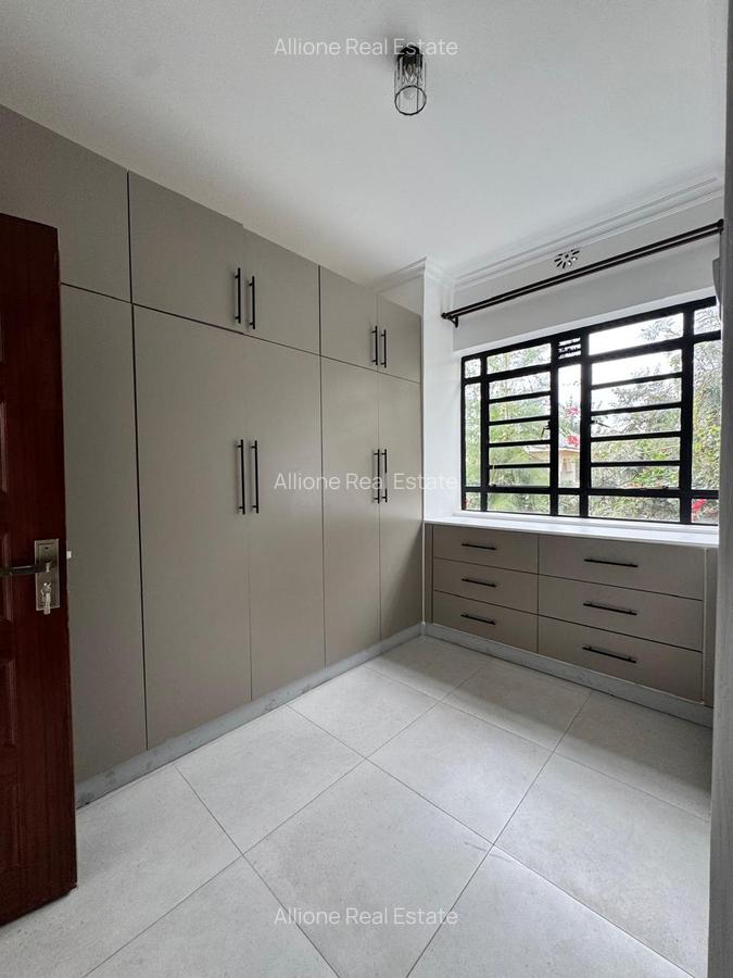 5 Bed Townhouse at Near Galleria Mall - 13