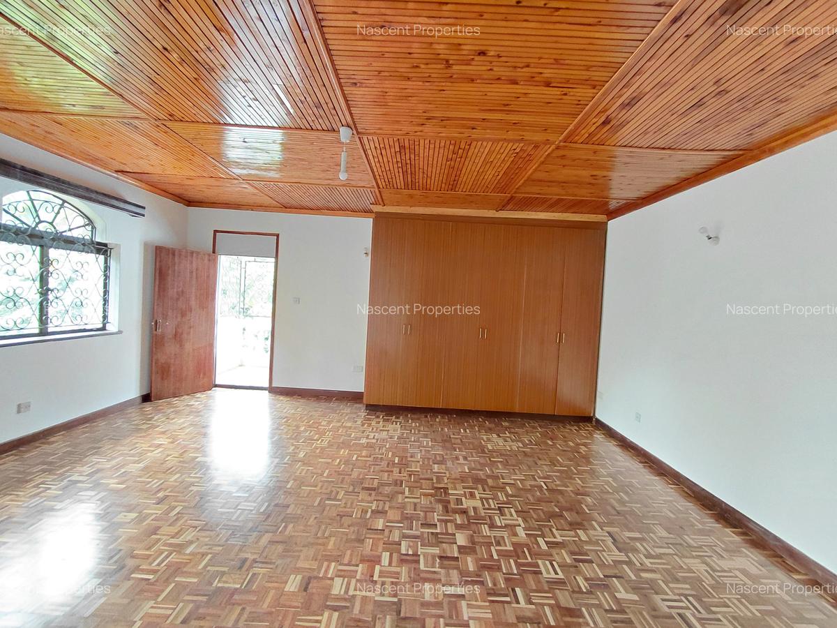 6 Bed House with En Suite in Nyari - 7