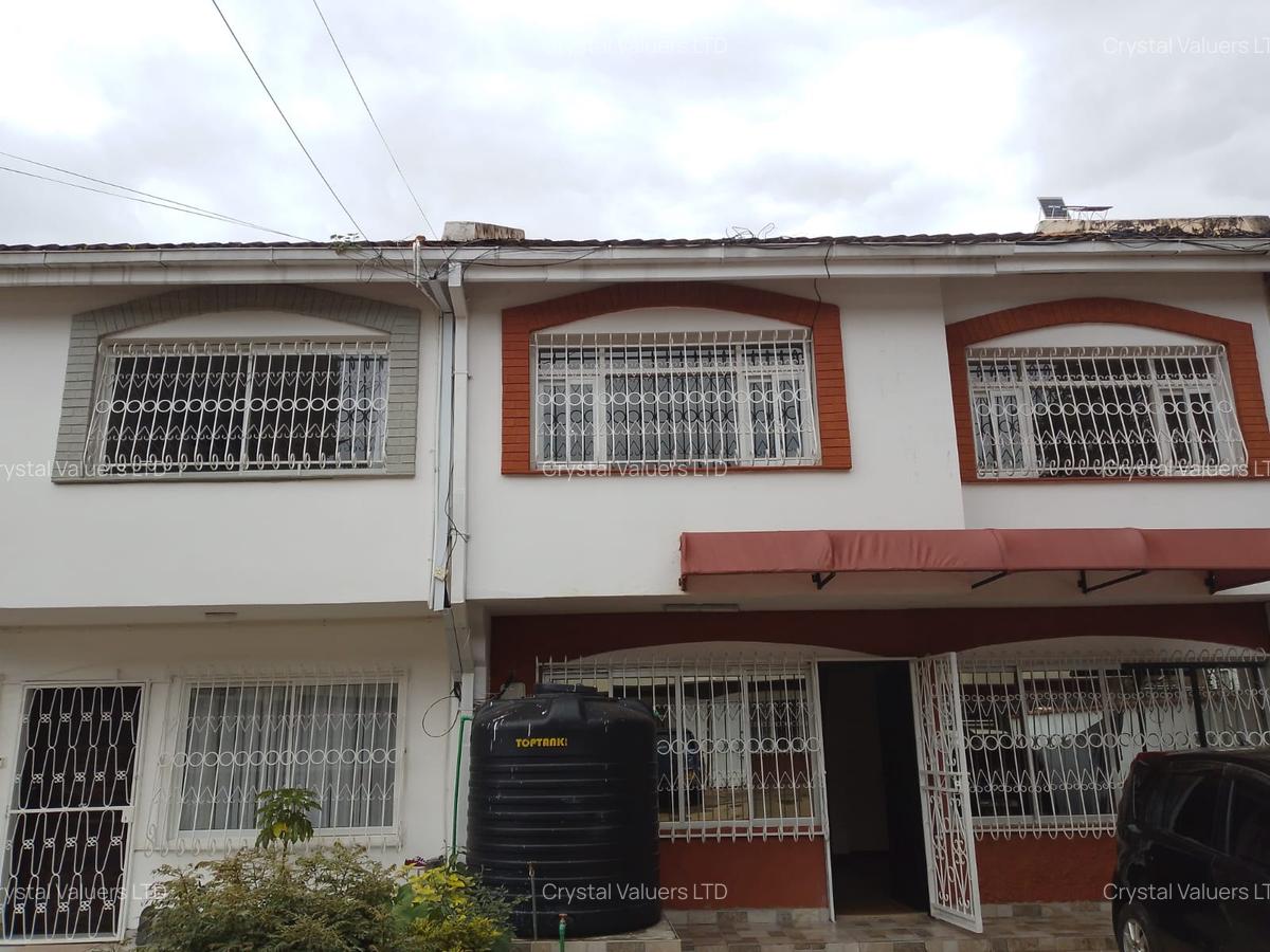 3 Bed Townhouse with En Suite in Westlands Area - 1