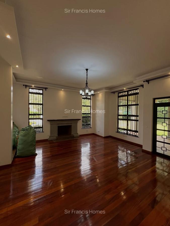 4 Bed Townhouse with En Suite at Karen - 12