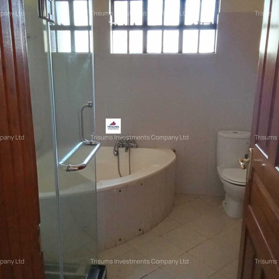 4 Bed Apartment with En Suite in Rhapta Road - 19