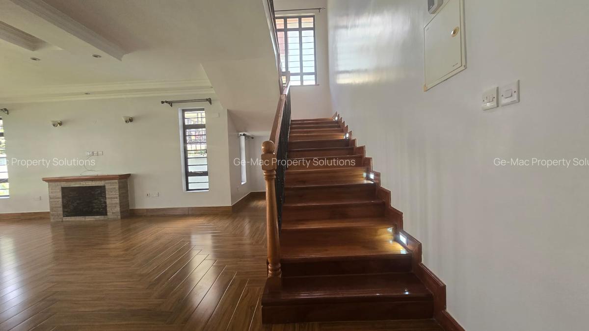 4 Bed House with En Suite in Kiambu Road - 14
