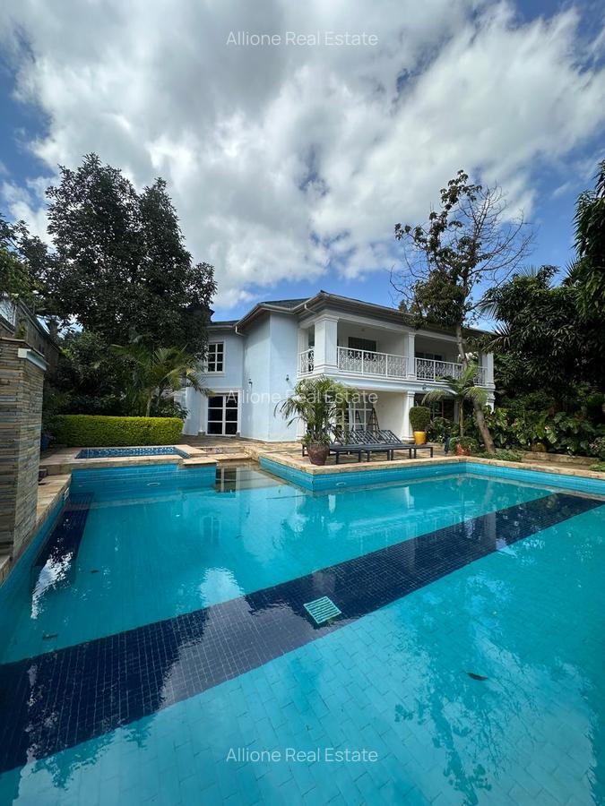 5 Bed House with Swimming Pool in Runda - 1