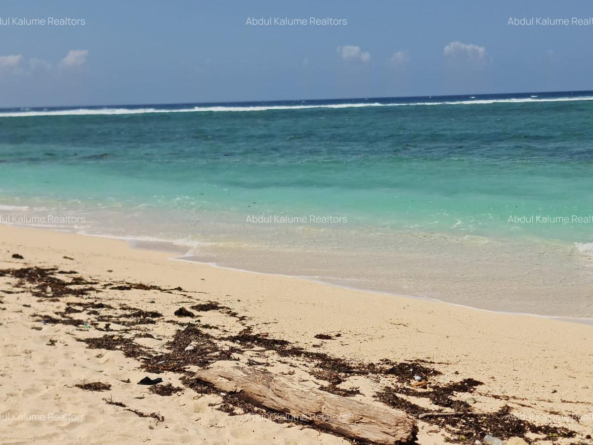 Land at Vipingo - 2