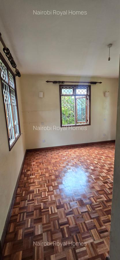 4 Bed Townhouse with En Suite at Convent Drive - 14