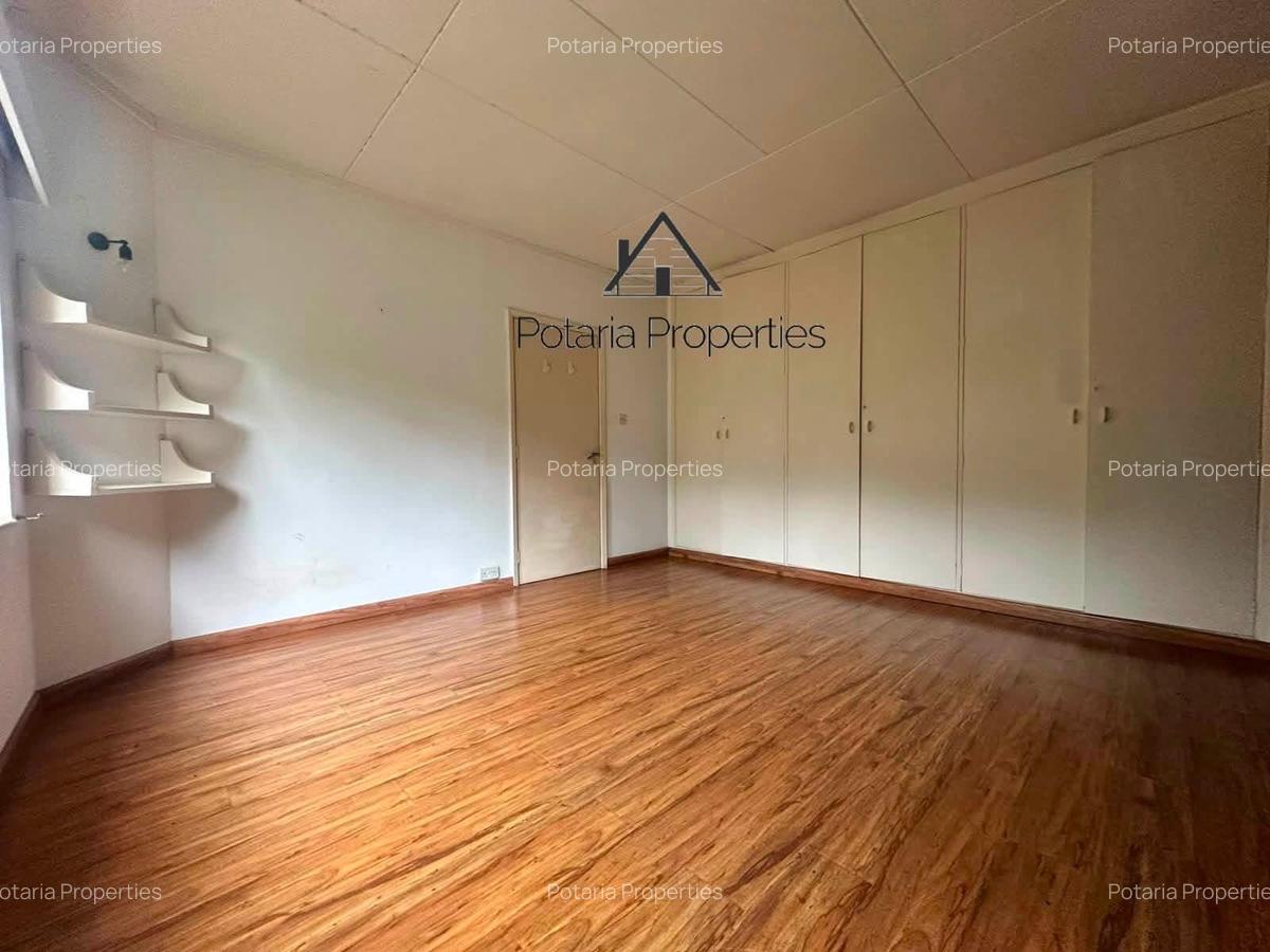 4 Bed House with Staff Quarters in Kitisuru - 10