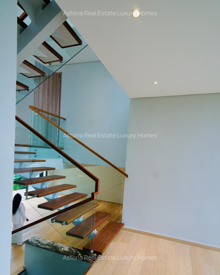 3 Bed Villa with En Suite at 2026-389 3 Bed - 6