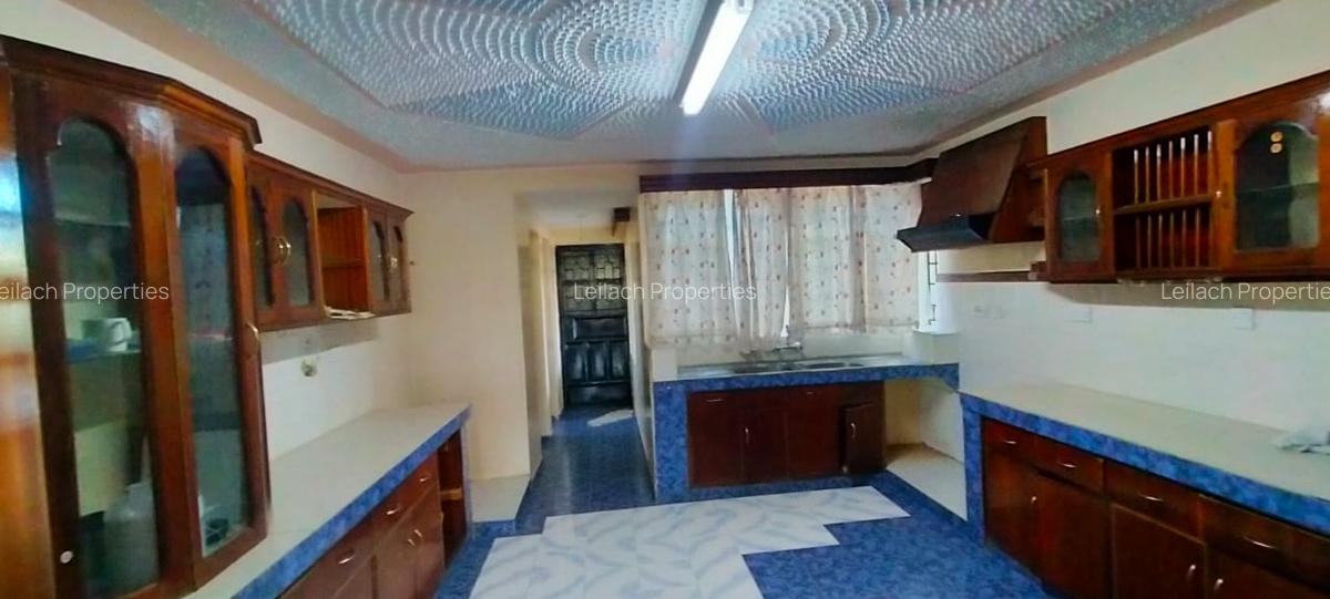 4 Bed House with En Suite in Ongata Rongai - 6