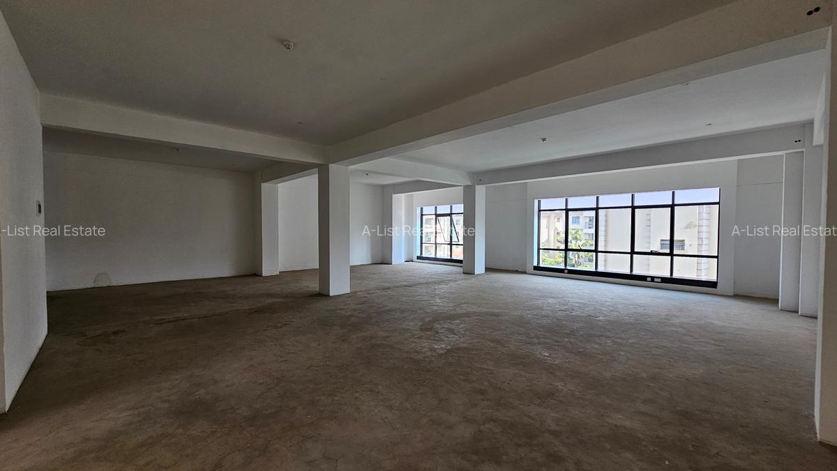 2,000 ft² Commercial Property with Backup Generator at Chaka Road - 2