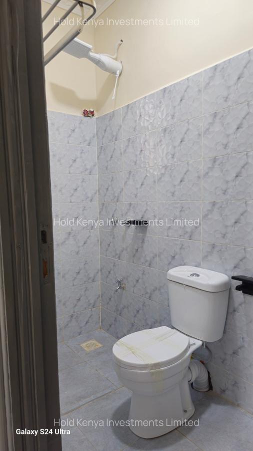 4 Bed House with En Suite at Riverside Drive - 8