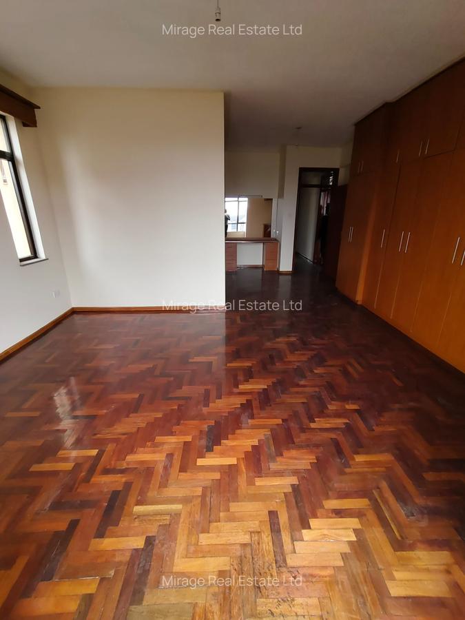 3 Bed Apartment with En Suite in Kilimani - 7