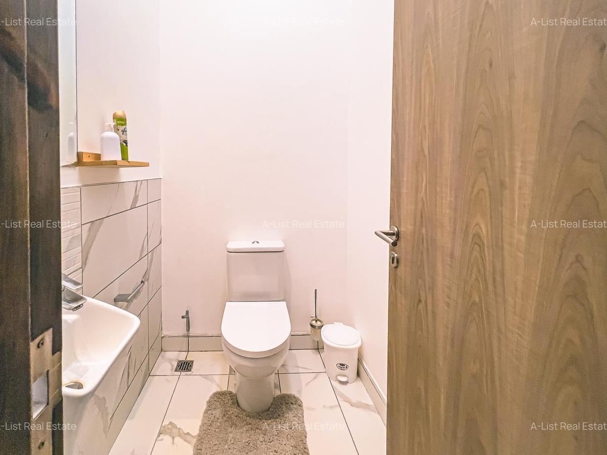 Furnished 1 Bed Apartment with En Suite at Two Rivers - 9