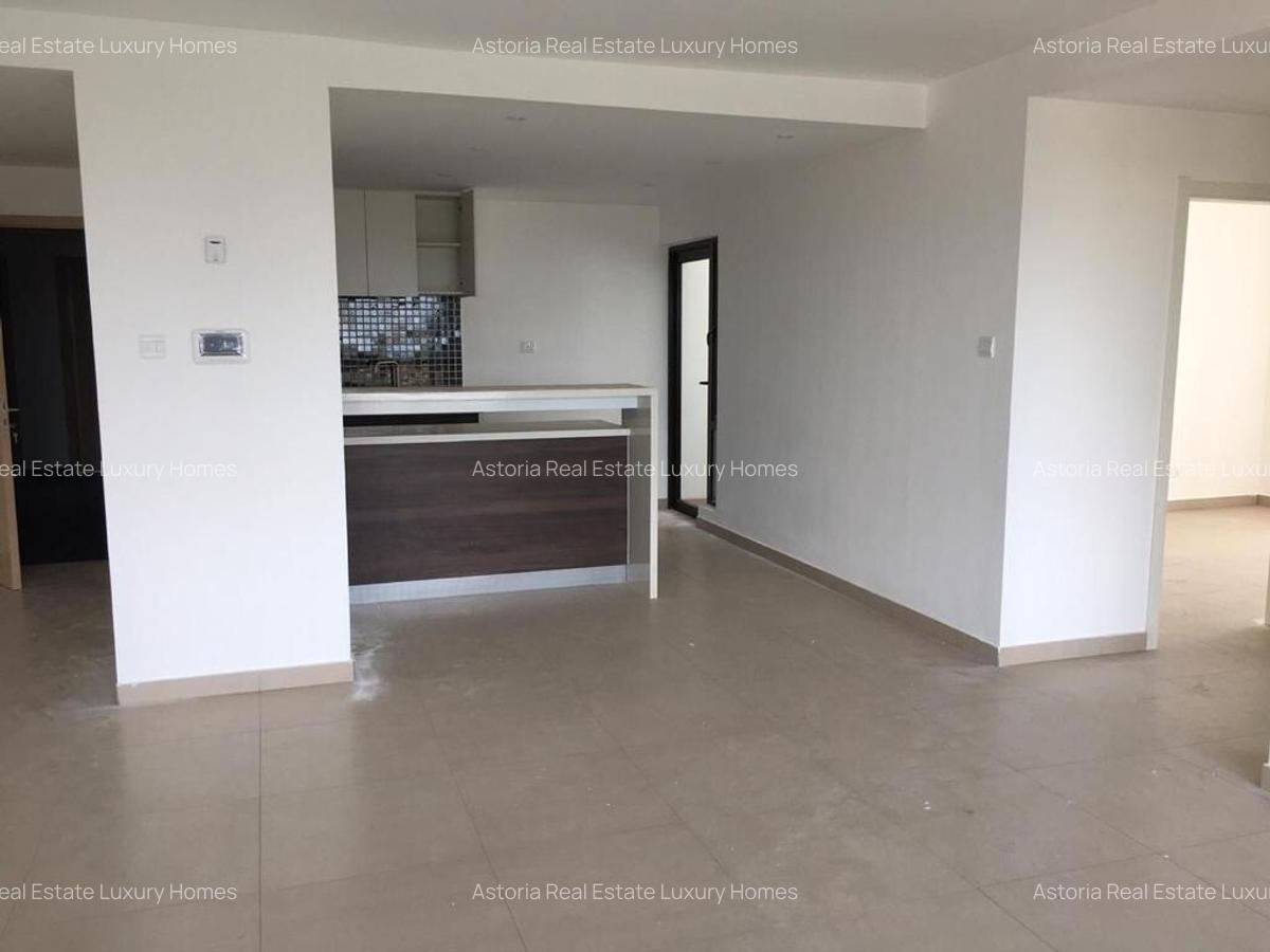 1 Bed Apartment with En Suite at 2026-440 1 Bed - 13