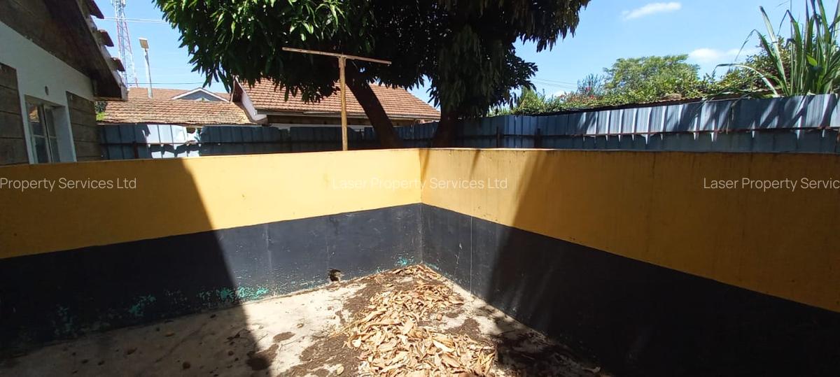5 Bed Townhouse with En Suite at Kiu River - 3