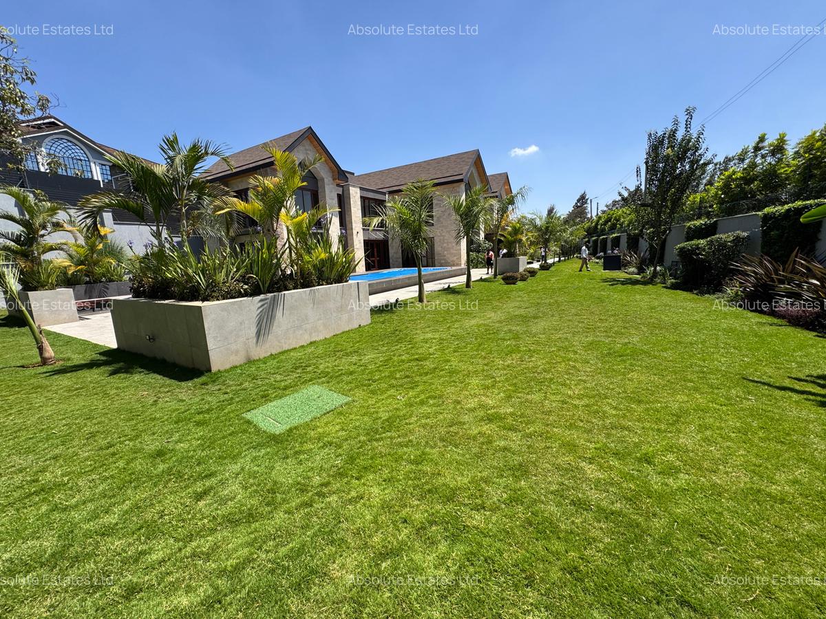4 Bed Villa with Swimming Pool in Runda - 1