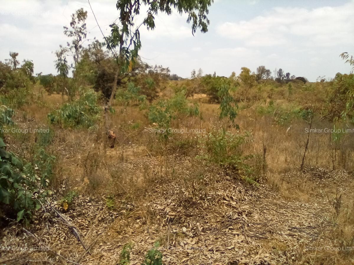Land at Makuyu - 12