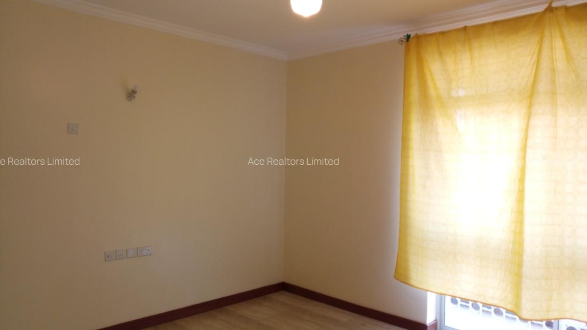 3 Bed Apartment with En Suite at 2Nd Parklands - 14