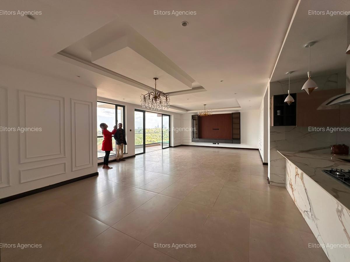 3 Bed Apartment with En Suite at Riverside Drive - 7