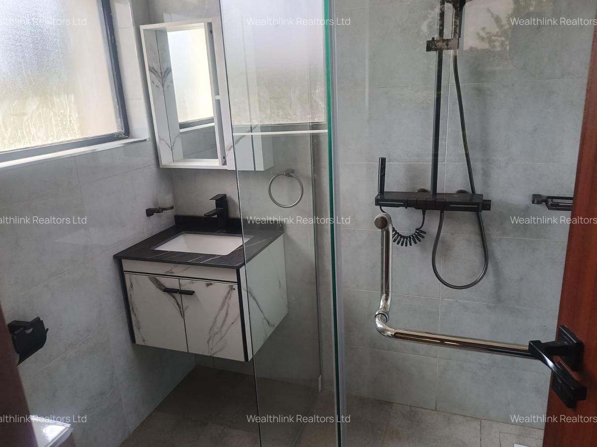 4 Bed Townhouse with En Suite at Kist - 16