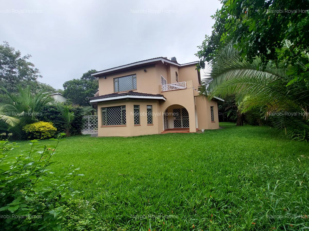 4 Bed Townhouse with En Suite at Lavington Road - 6