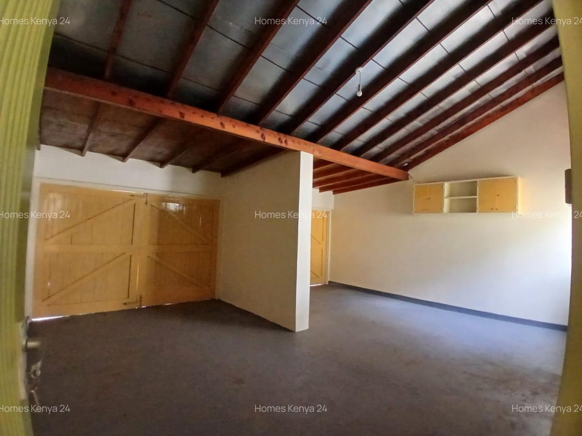 4 Bed House in Runda - 18