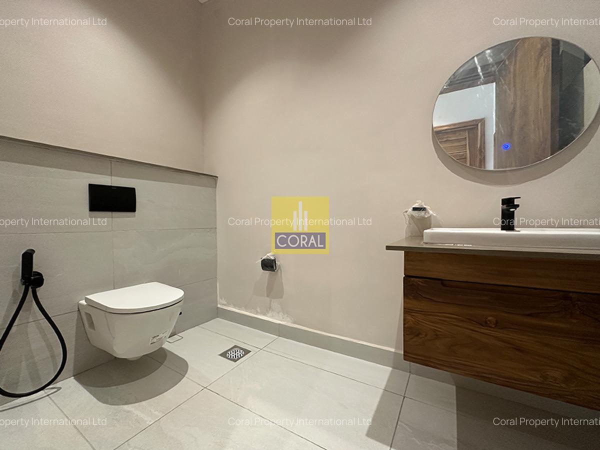 4 Bed Apartment in Loresho - 9