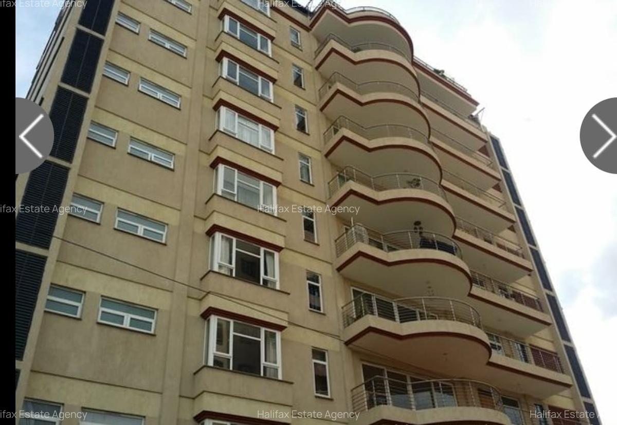 4 Bed Apartment with En Suite in Parklands - 1