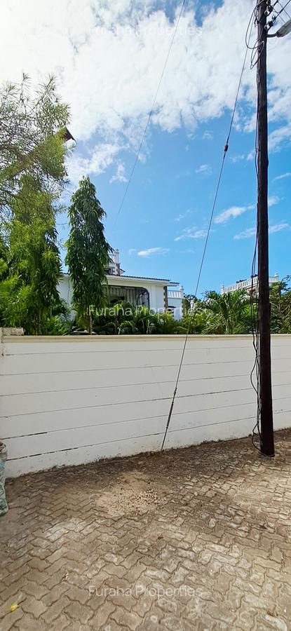 3 Bed Townhouse with En Suite at Shanzu - 8