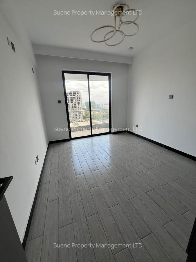 2 Bed Apartment with En Suite in Valley Arcade - 2