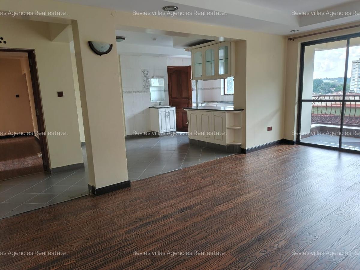 3 Bed Apartment with En Suite at Westlands - 8