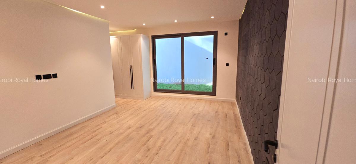 5 Bed Townhouse with En Suite at Garden Villa - 18