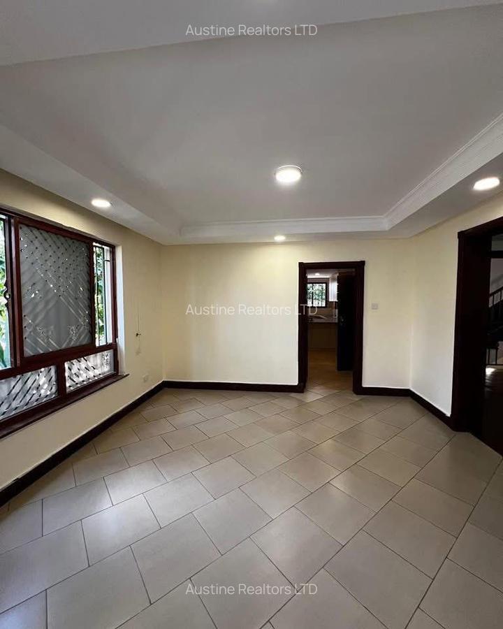 5 Bed Townhouse with En Suite at Shanzu Road - 5