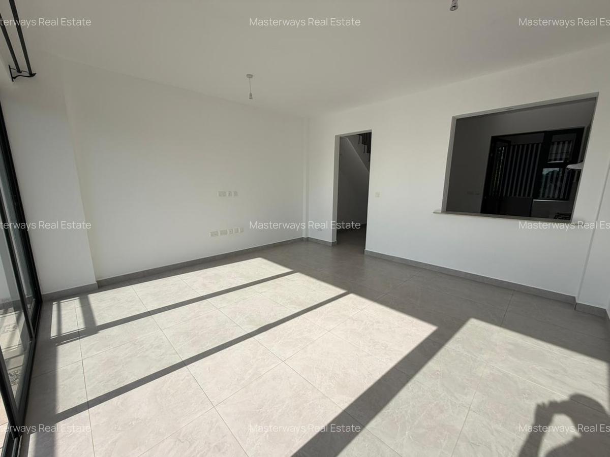 2 Bed Apartment with En Suite in Kitisuru - 4