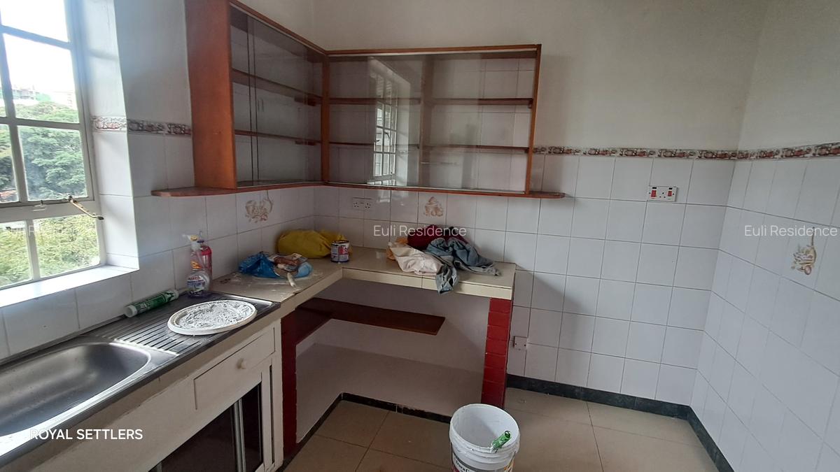 2 Bed Apartment with En Suite at Rhapta Rd - 8