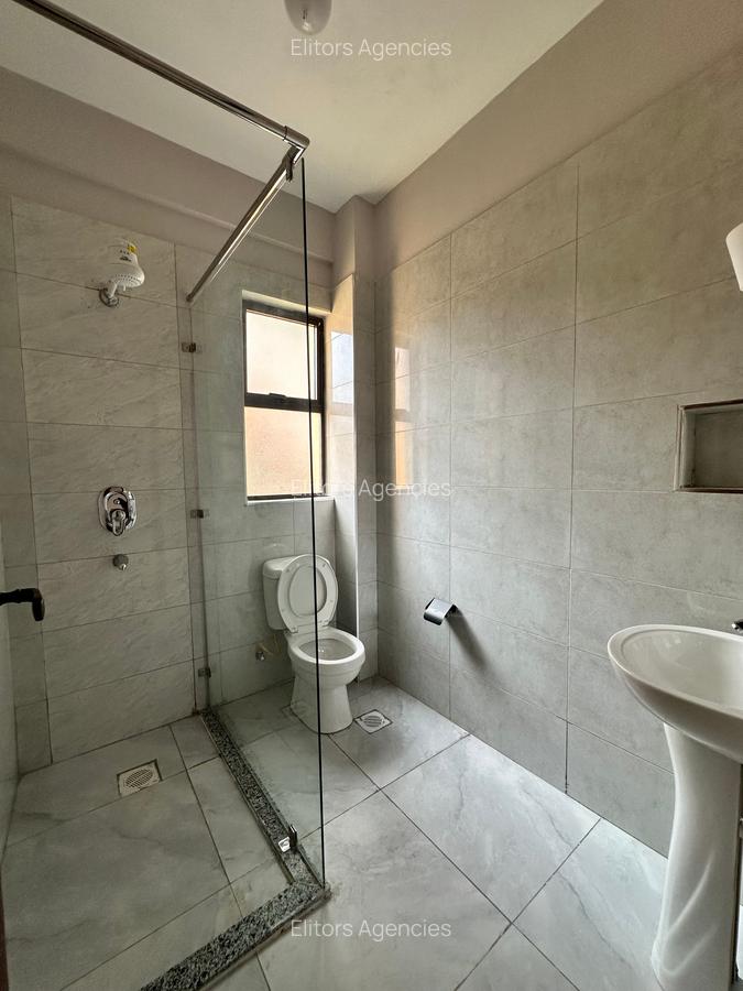 1 Bed Apartment with En Suite at School Lane - 11