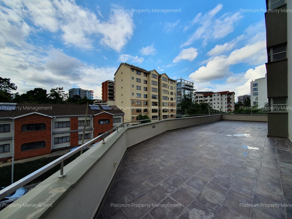 2 Bed Apartment with En Suite at Ojijo Rd - 19