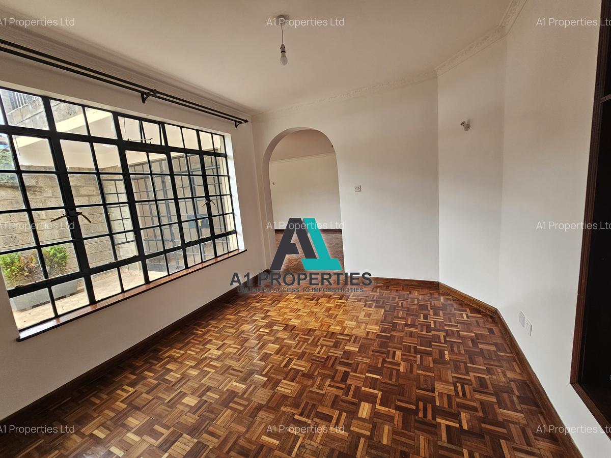 4 Bed Townhouse with En Suite in Lavington - 3
