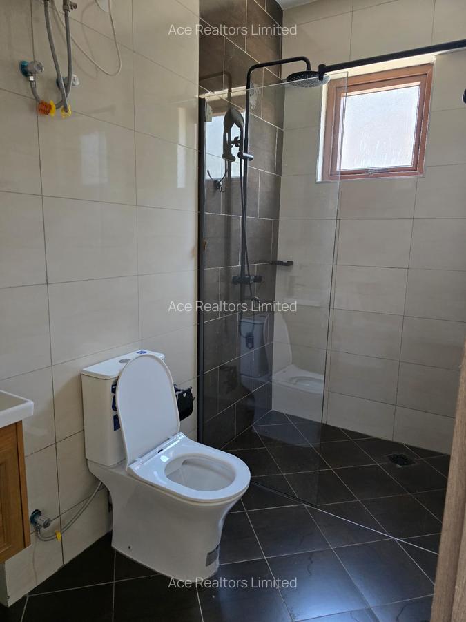 3 Bed Apartment with En Suite at Westlands - 5