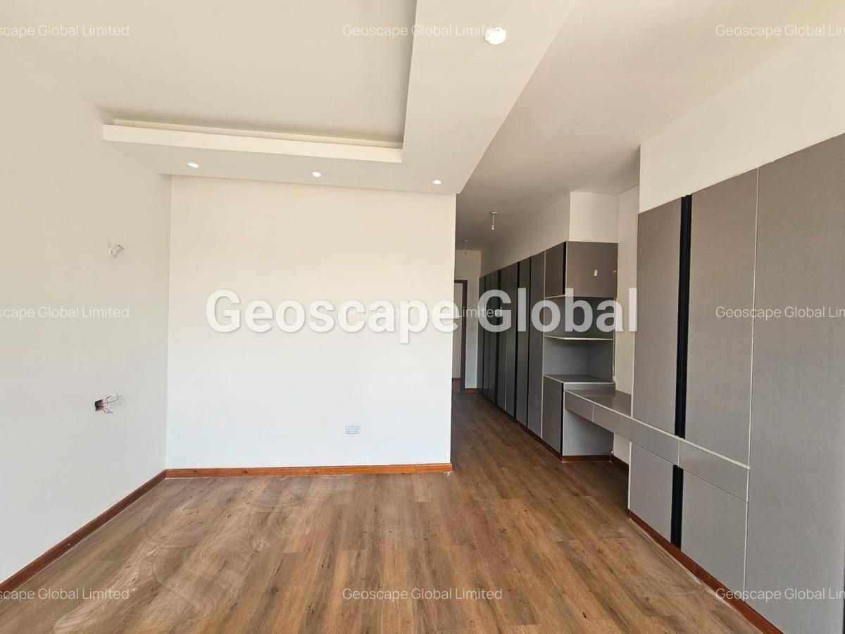 4 Bed House with En Suite in Kiambu Road - 4
