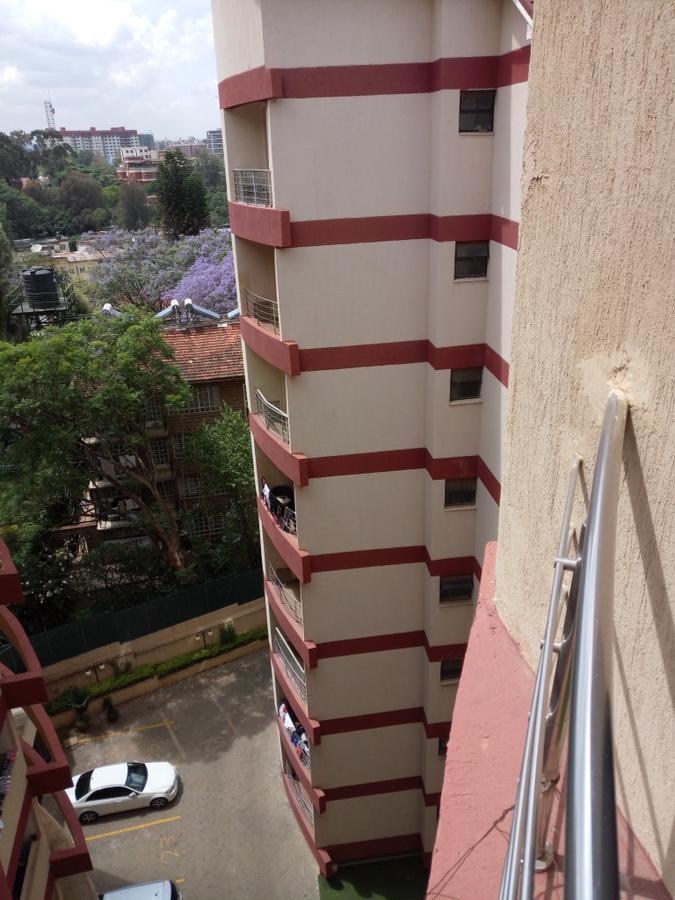 3 Bed Apartment with En Suite at Kilimani Estate Nairobi - 10