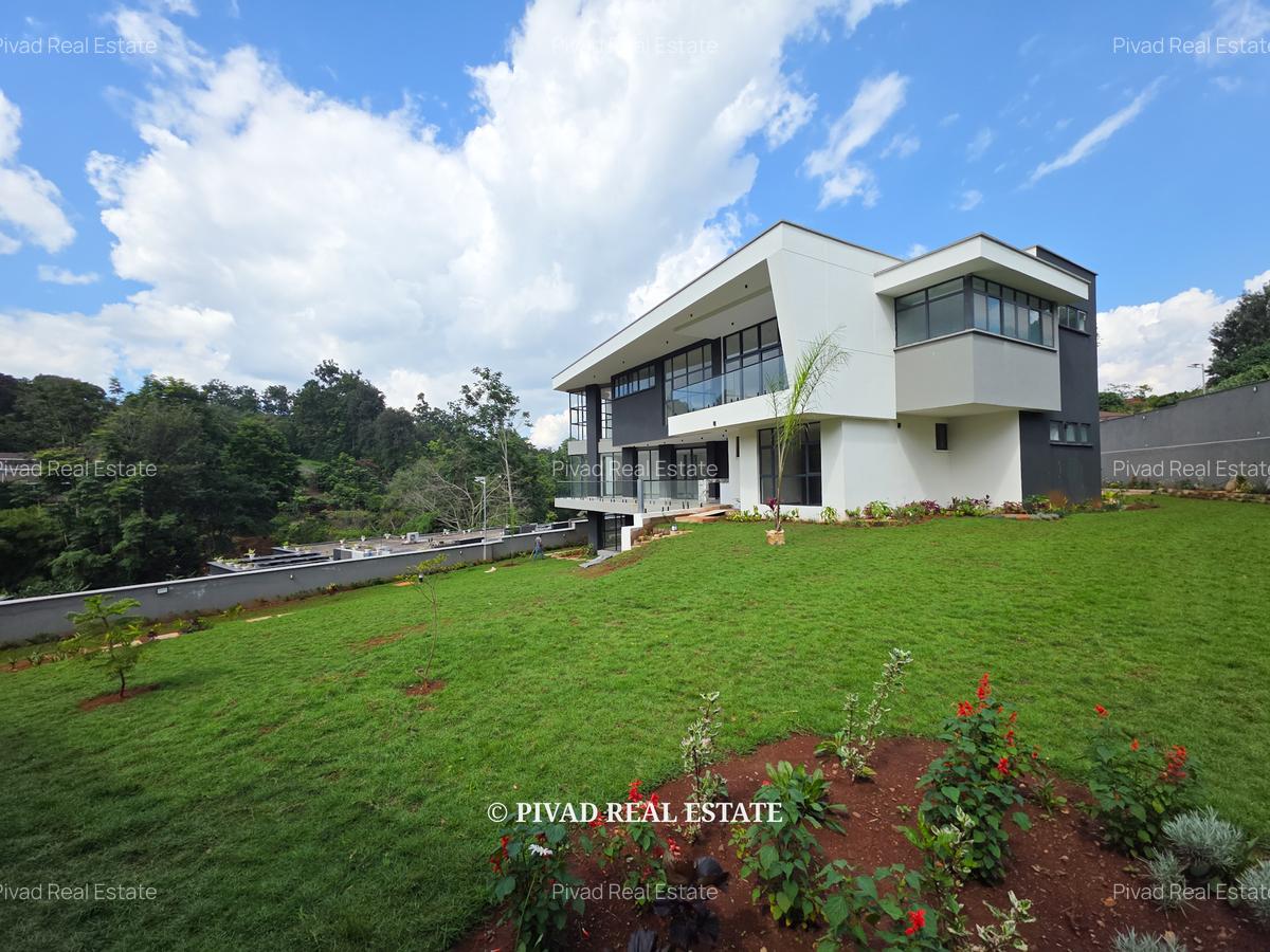 5 Bed House with Garden in Nyari - 2