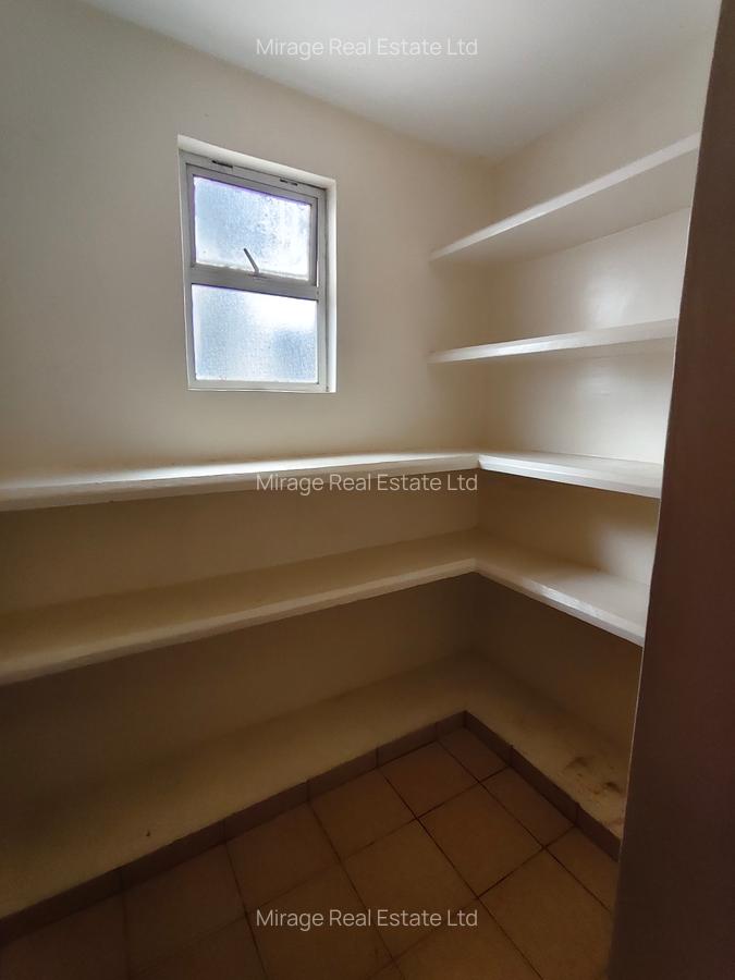 3 Bed Apartment with Borehole in Kileleshwa - 16